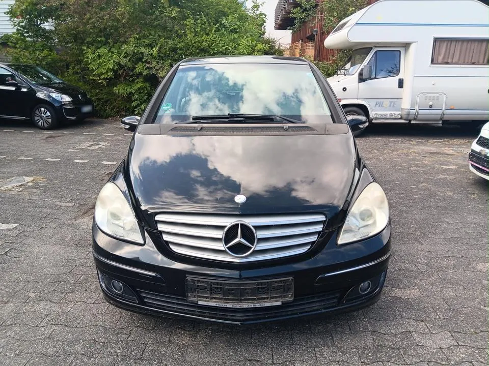 Mercedes-Benz B170
