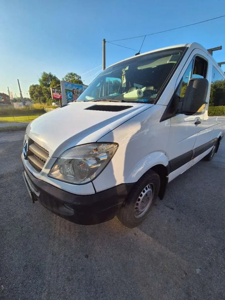 Mercedes-Benz Sprinter