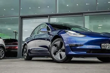Tesla Model 3 2020 photo 5