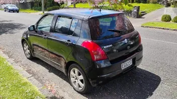 Suzuki Swift 2007 photo 5