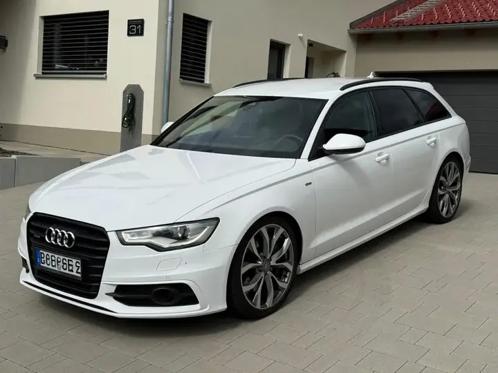 Audi A6 Avant