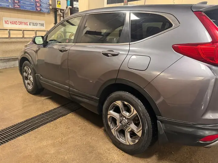 Honda Cr-V 2018 photo 2
