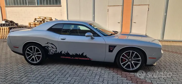 Dodge Challenger 2020 photo 2