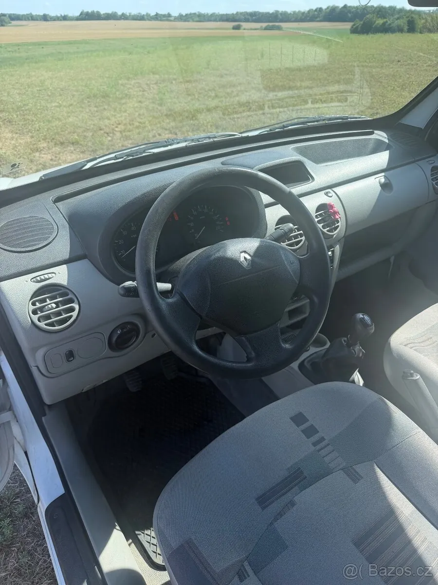 Renault Kangoo 2009 photo 2