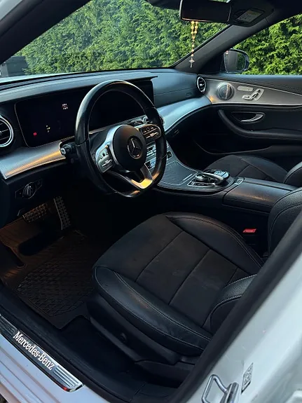 Mercedes-Benz E300 De 2020 photo 3