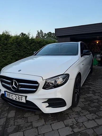 Mercedes-Benz E300 De 2020 photo 2