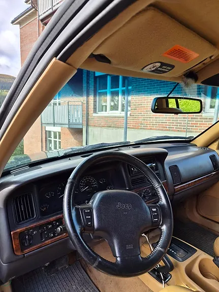 Jeep Grand Cherokee 1997 photo 3