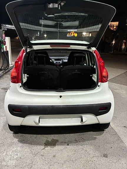 Peugeot 107 2011 photo 5