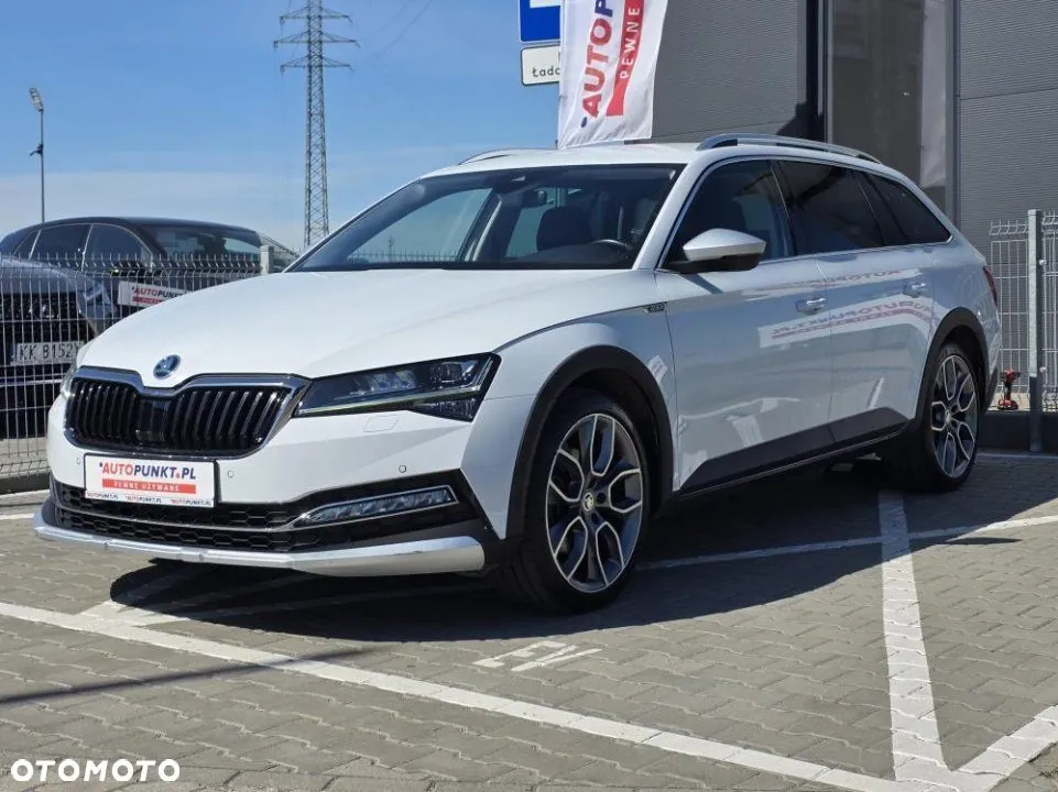 Skoda Superb 2022 photo 4