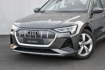 Audi E-Tron 2020 photo 2