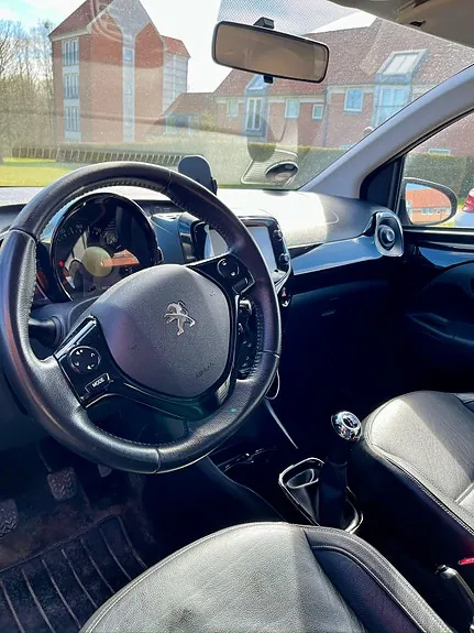 Peugeot 108 2017 photo 3