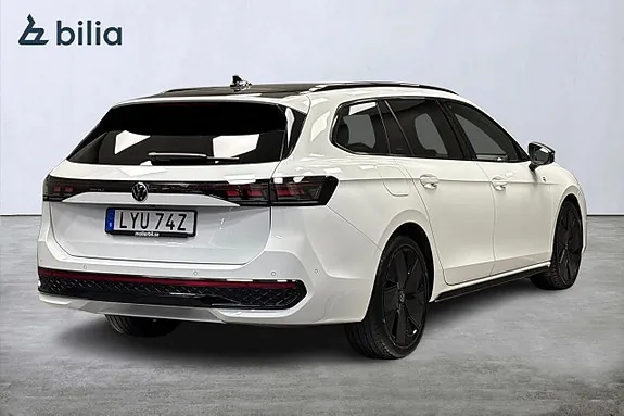 Volkswagen Passat 2024 photo 3