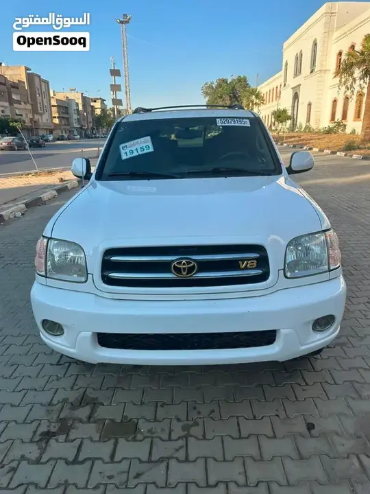 Toyota Sequoia 2004 photo 2