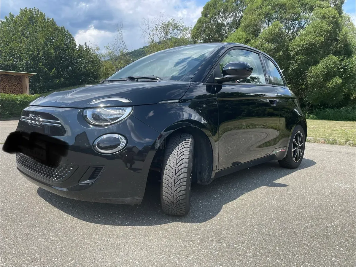 Fiat 500E