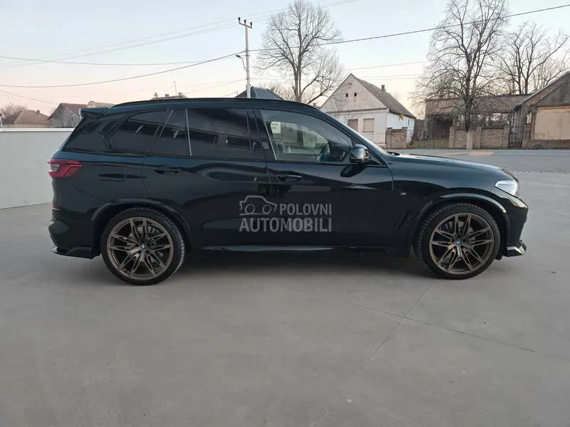 BMW X5 2019 photo 2
