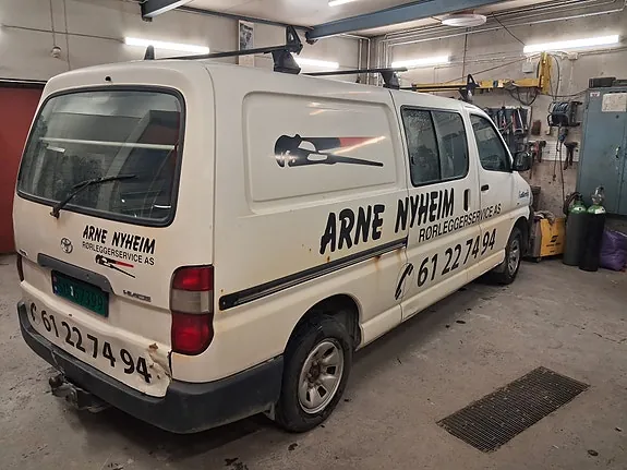 Toyota Hiace 2008 photo 5