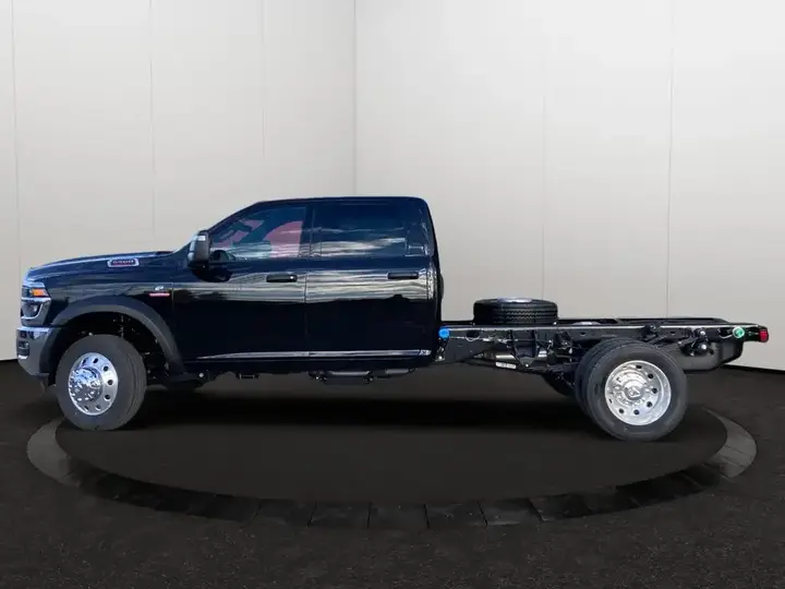 Ram 5500 2027 photo 2