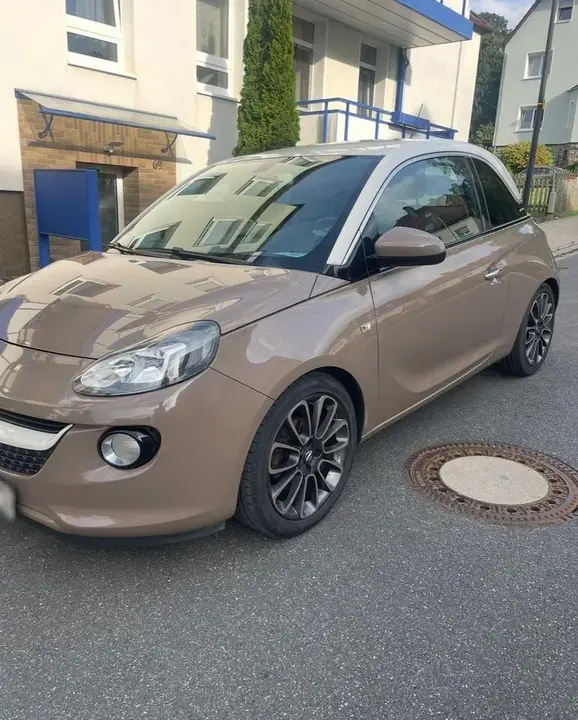 Opel Adam