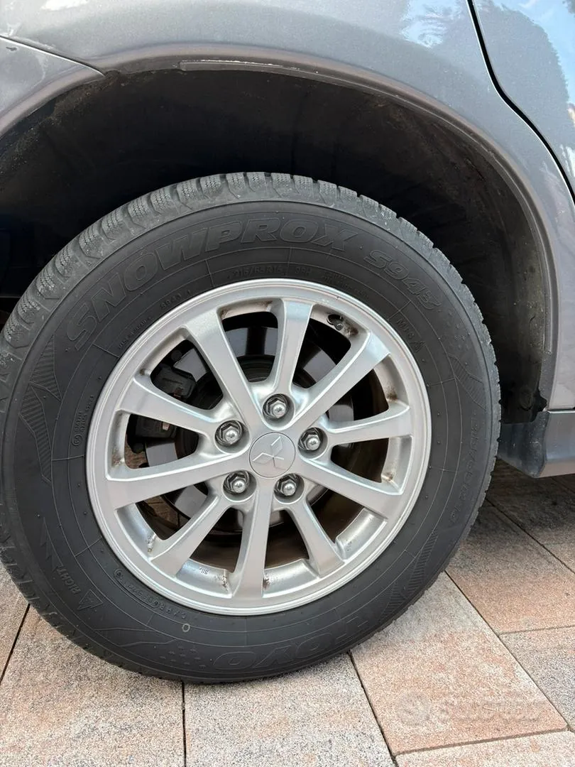 Mitsubishi Asx 2010 photo 3