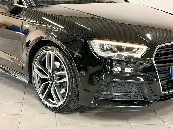 Audi A3 2017 photo 3