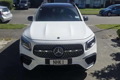 Mercedes-Benz Glb
