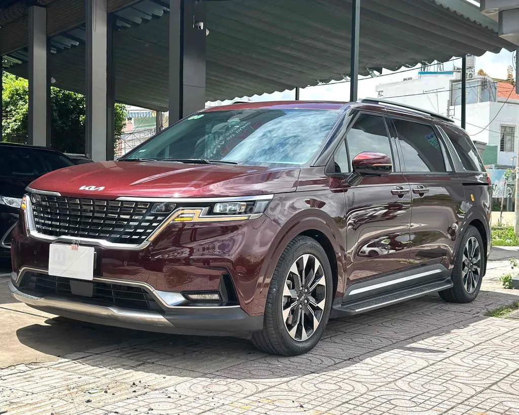 Kia Carnival 2023 photo 2