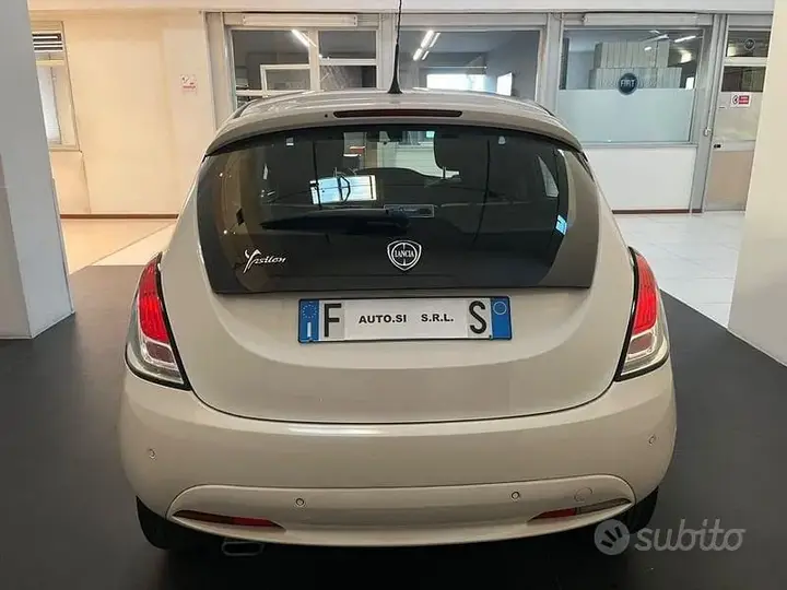 Lancia Ypsilon 2016 photo 5