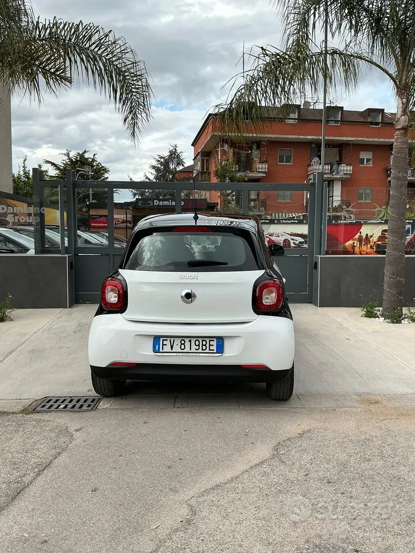 Smart Forfour 2017 photo 5