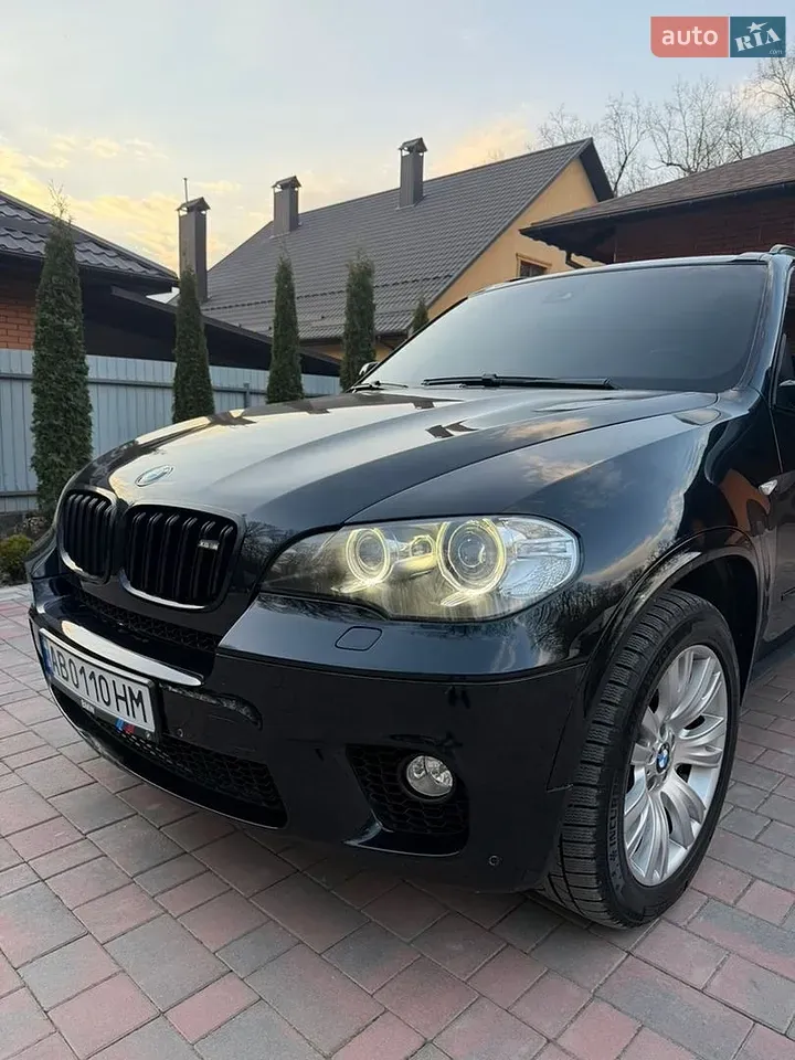 BMW X5 2011 photo 2