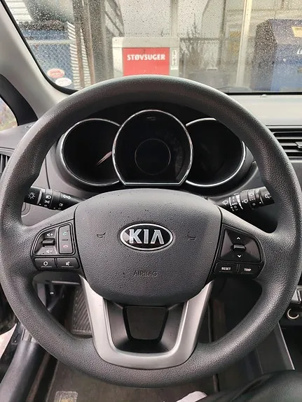 Kia Rio 2014 photo 5