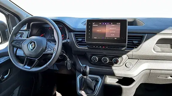 Renault Trafic 2024 photo 4