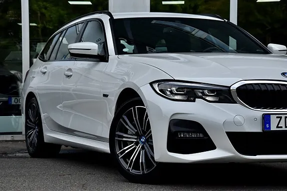 BMW 330E 2022 photo 4