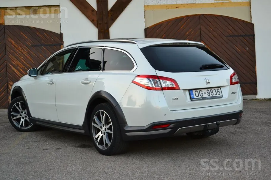 Peugeot 508 2012 photo 4