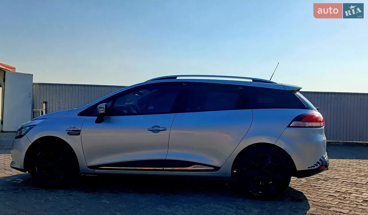 Renault Clio 2015 photo 2