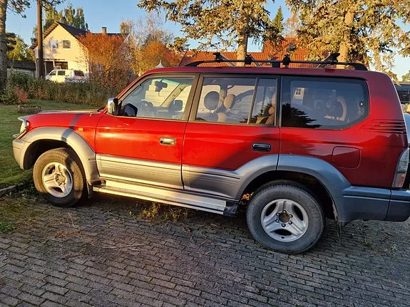 Toyota Land Cruiser 2000 photo 3
