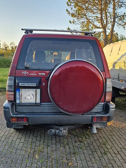 Toyota Land Cruiser 2000 photo 4