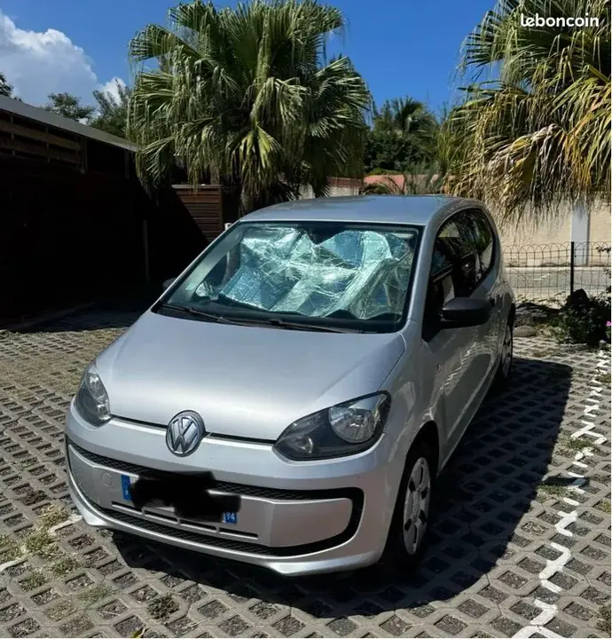 Volkswagen Up