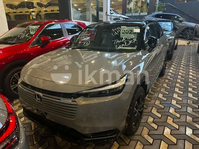 Honda Vezel 2025 photo 2