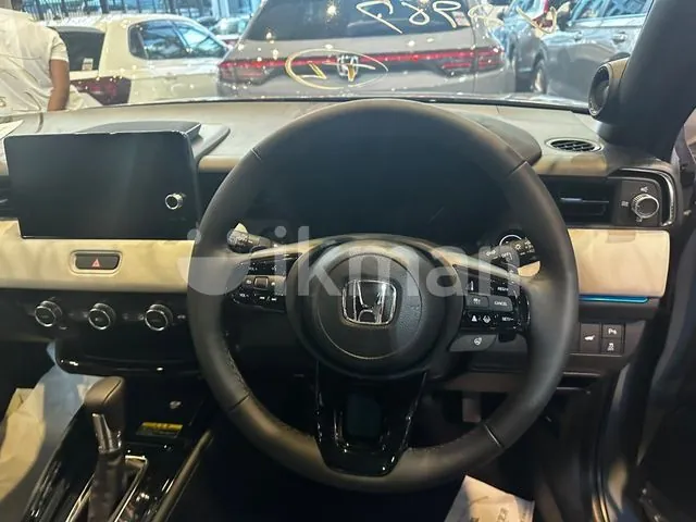 Honda Vezel 2025 photo 3