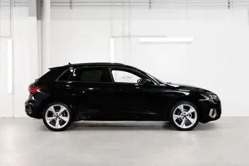 Audi A3 2024 photo 4