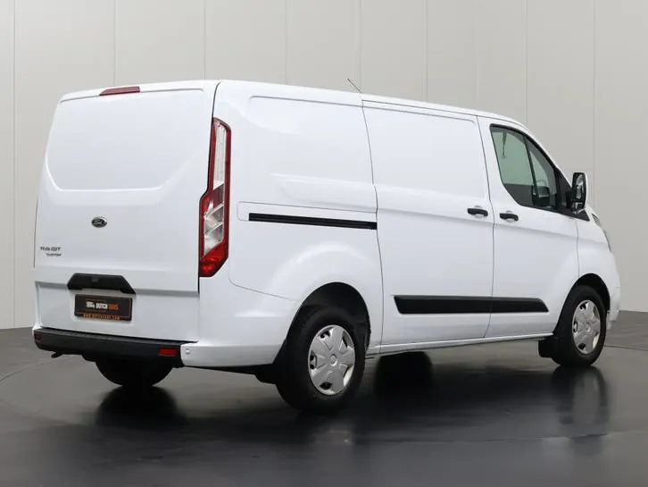 Ford Transit Custom 2023 photo 2