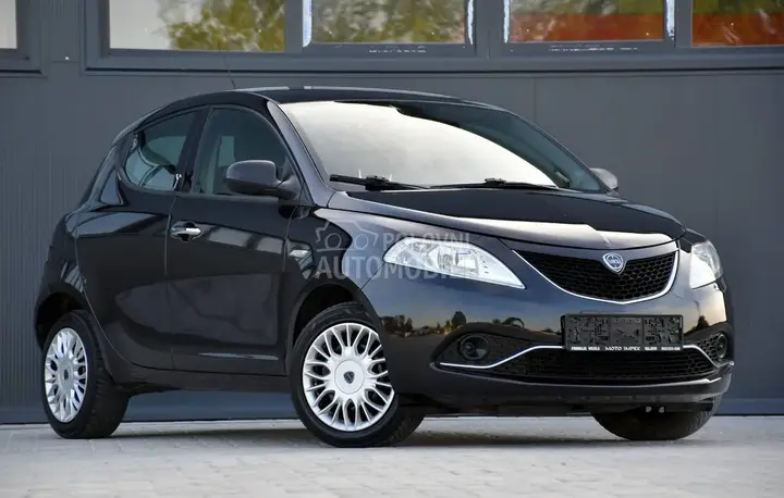 Lancia Ypsilon 2016 photo 3