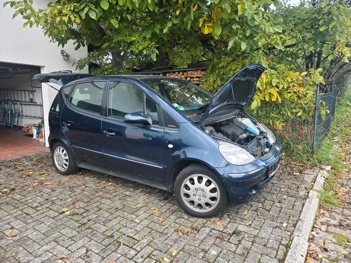 Mercedes-Benz A160