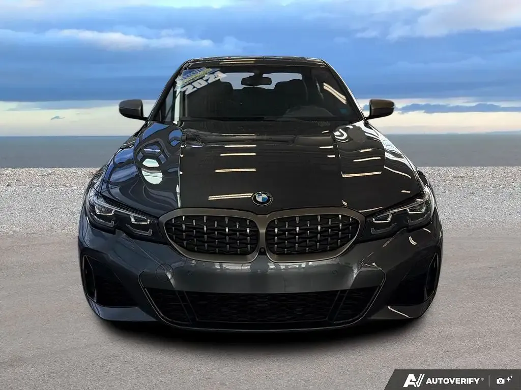BMW 3 Series 2021 photo 2
