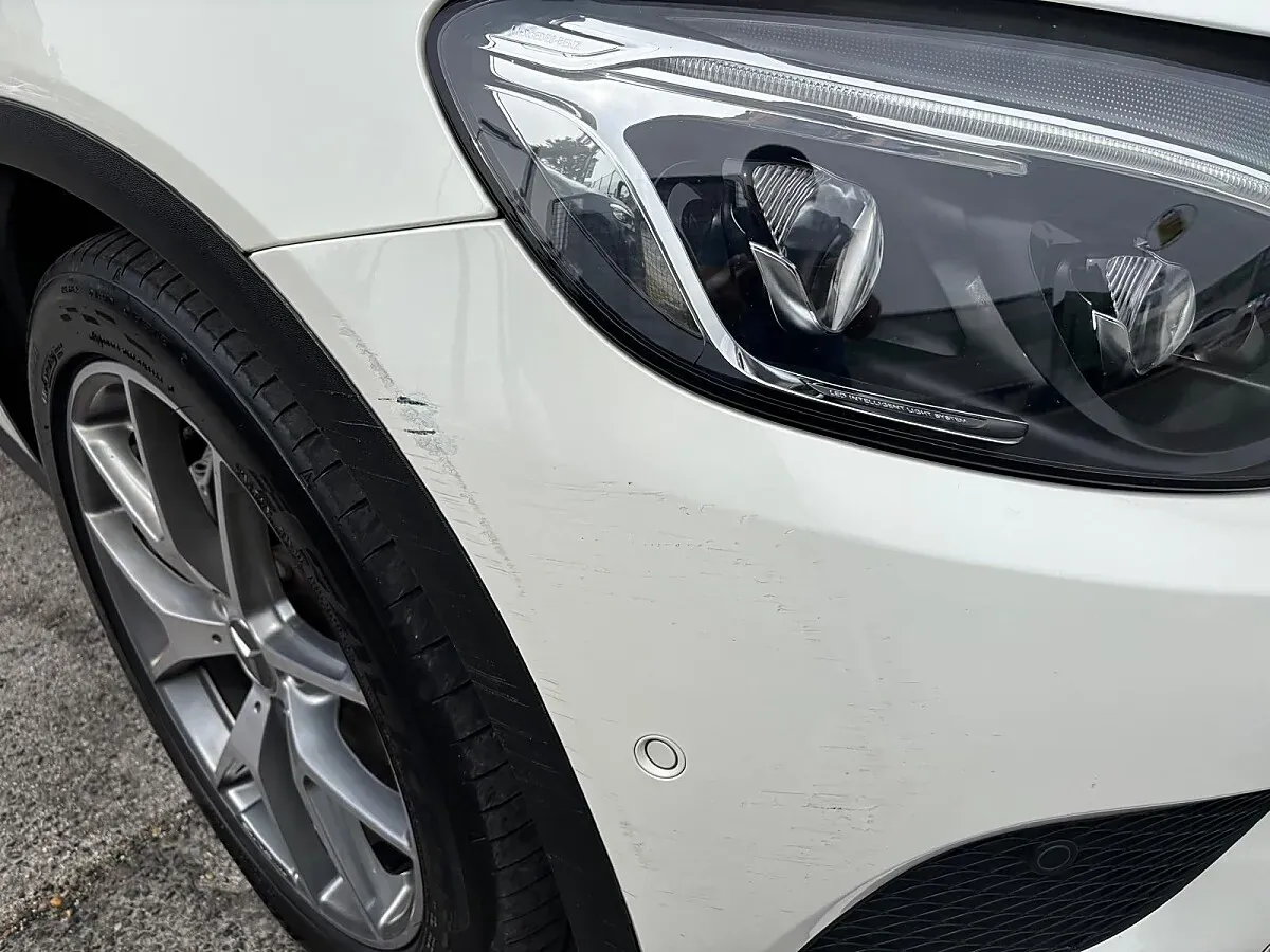 Mercedes-Benz Glc-Class 2019 photo 2