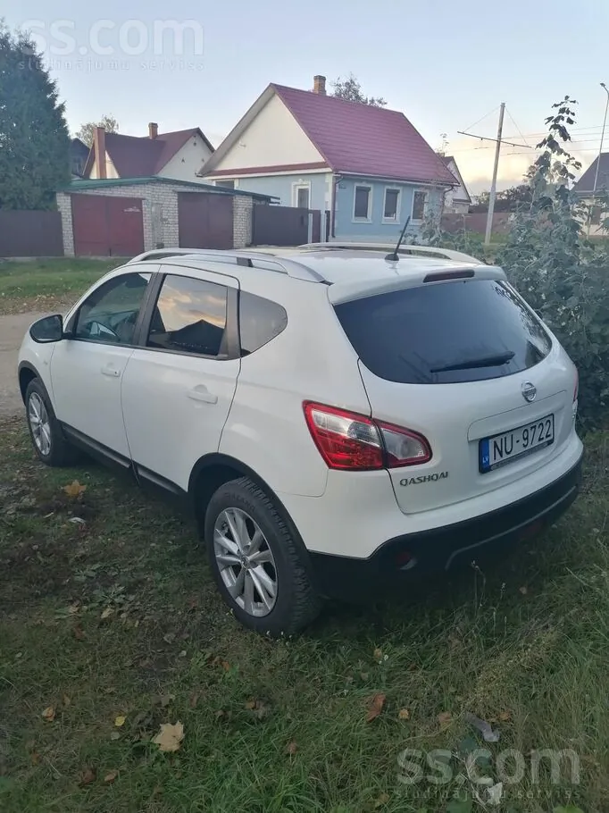 Nissan Qashqai 2011 photo 4