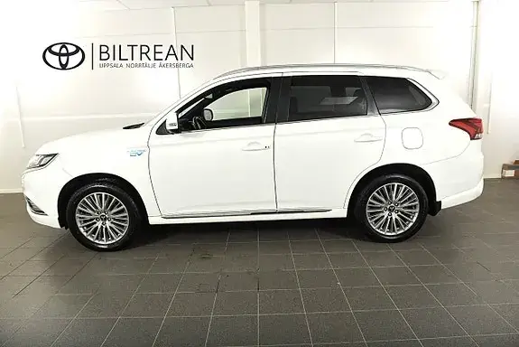 Mitsubishi Outlander 2019 photo 2
