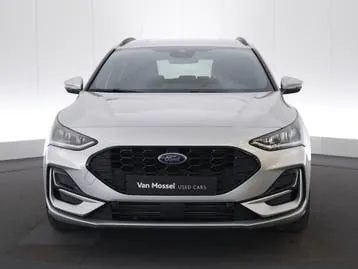 Ford Focus 2023 photo 3