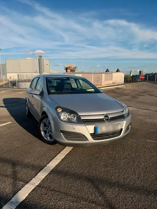 Opel Astra H