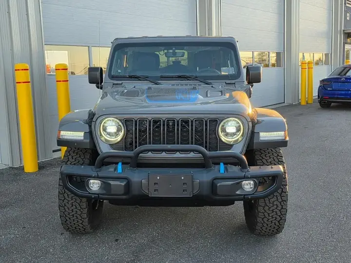 Jeep Wrangler 2023 photo 3